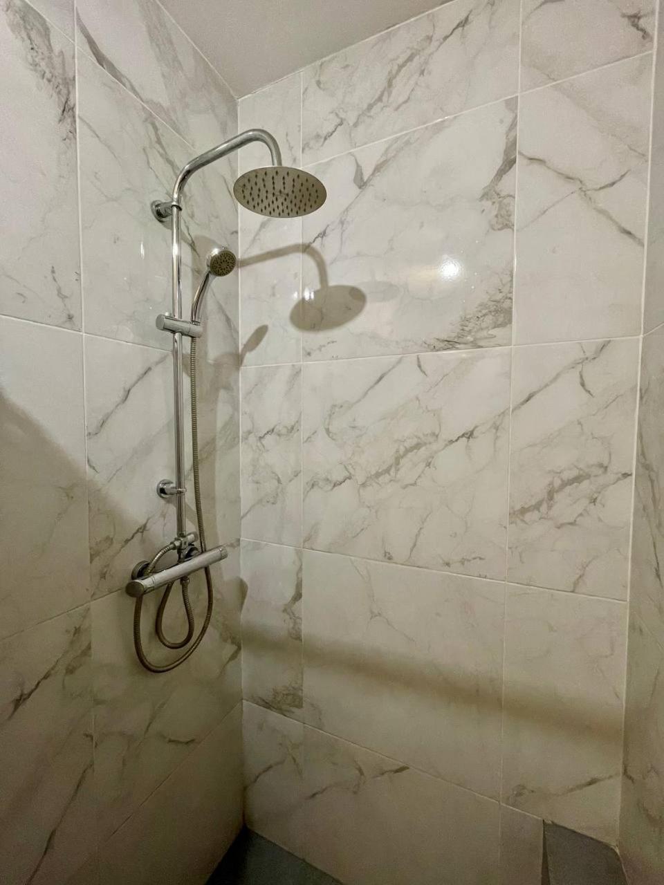 Апартаменты Yes Silver Uzhhorod Exterior photo