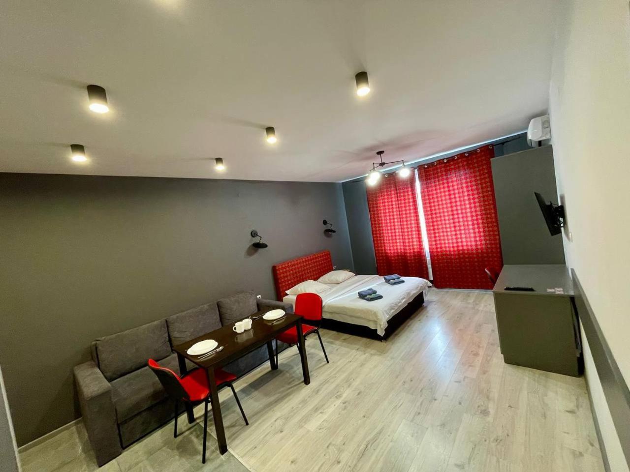 Апартаменты Yes Silver Uzhhorod Exterior photo