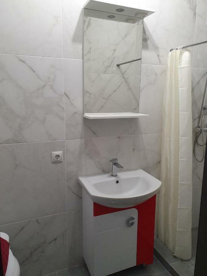 Апартаменты Yes Silver Uzhhorod Exterior photo